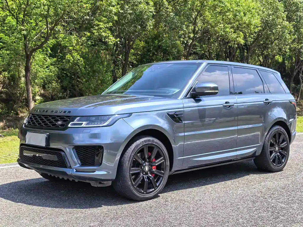 Land Rover Sport — фото 1