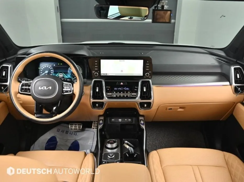 Kia Sorento — фото 8