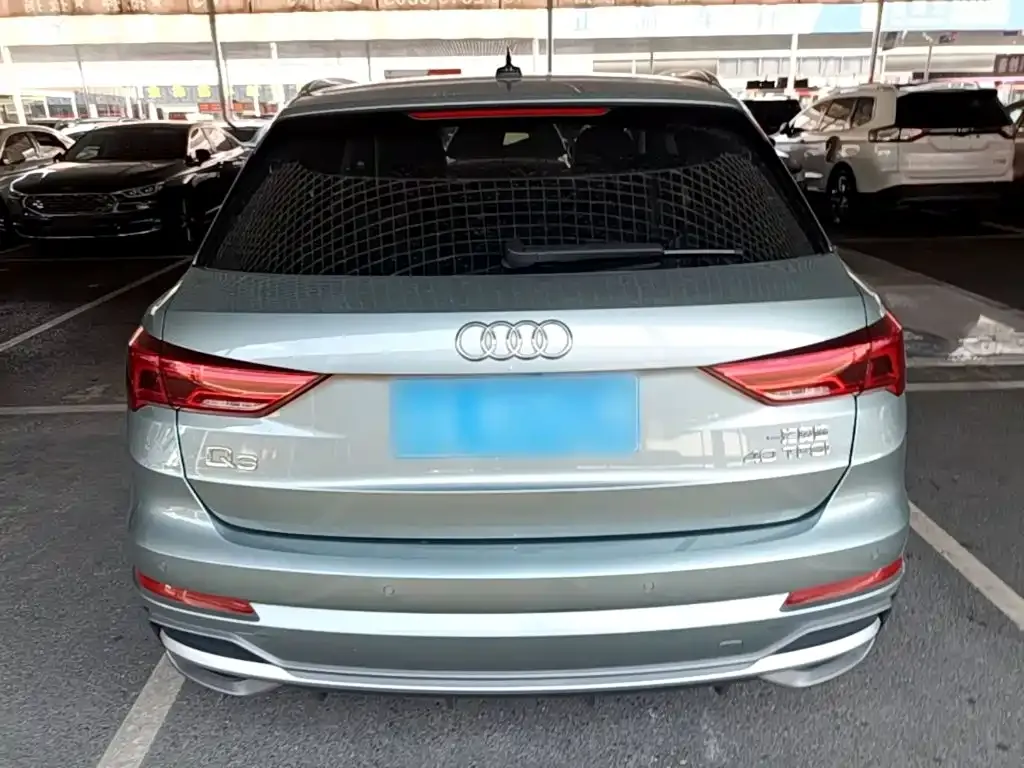 Audi Q3 — фото 3