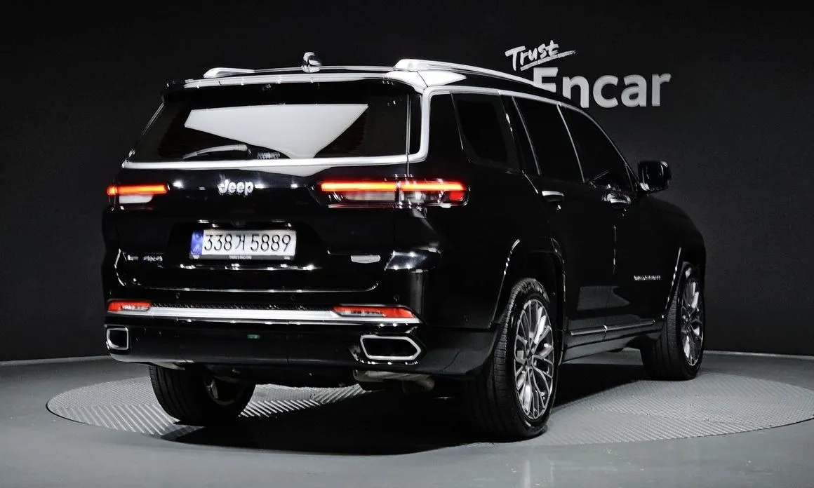 Jeep Cherokee — фото 4