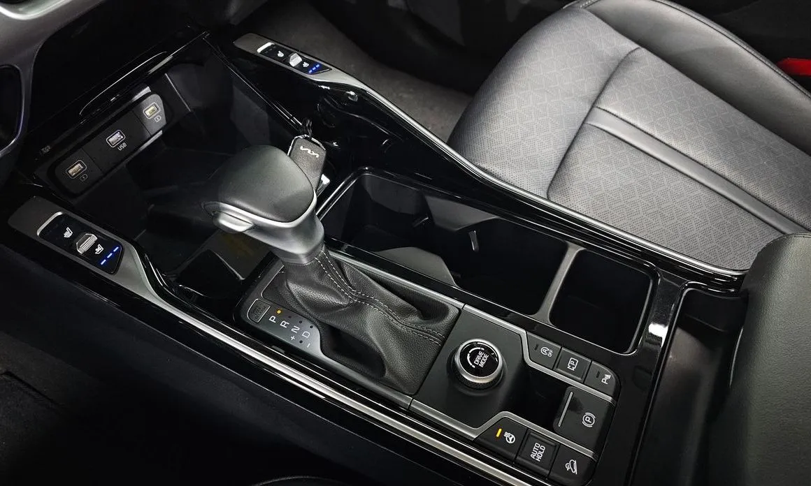 Kia Sorento — фото 10