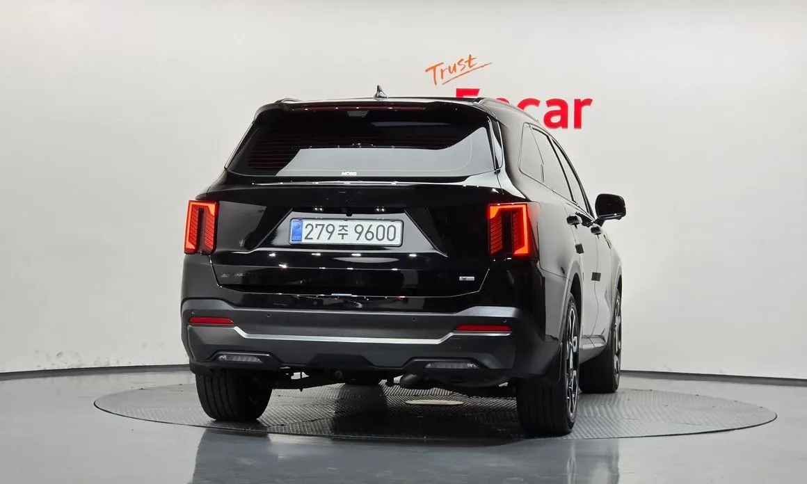 Kia Sorento — фото 4