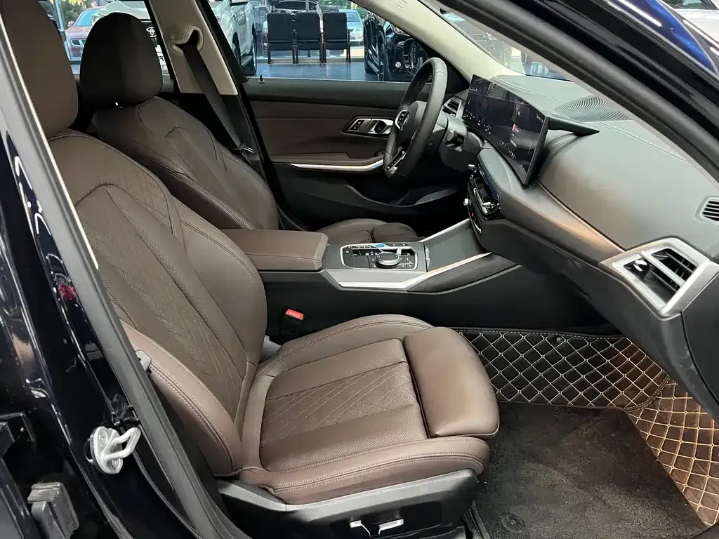 BMW i3 — фото 9