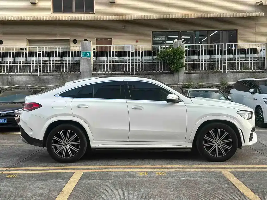 Mercedes-Benz GLE Coupe — фото 9