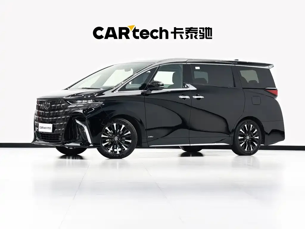 Toyota Alphard — фото 1