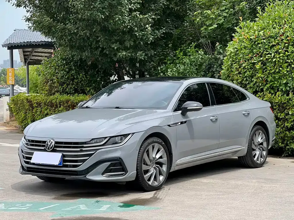 Volkswagen CC — фото 1