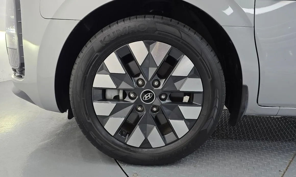 Hyundai Staria — фото 9