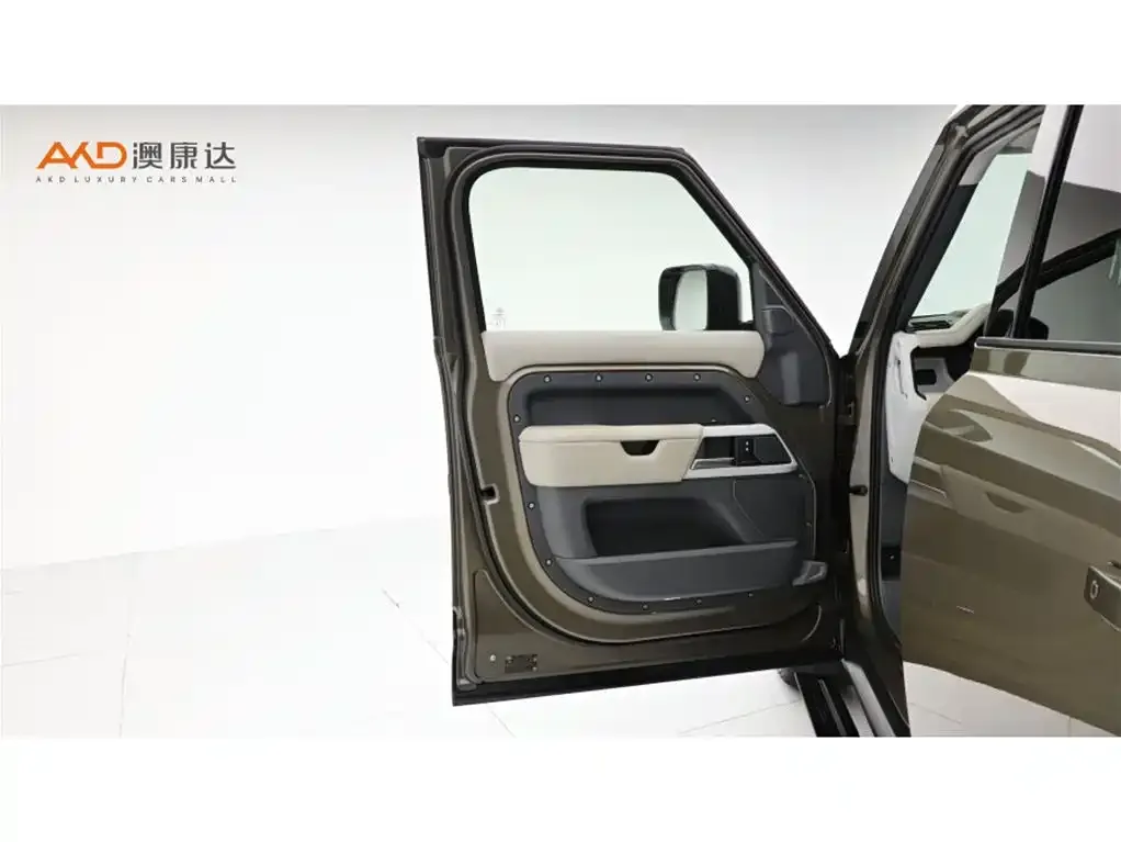 Land Rover Defender — фото 4