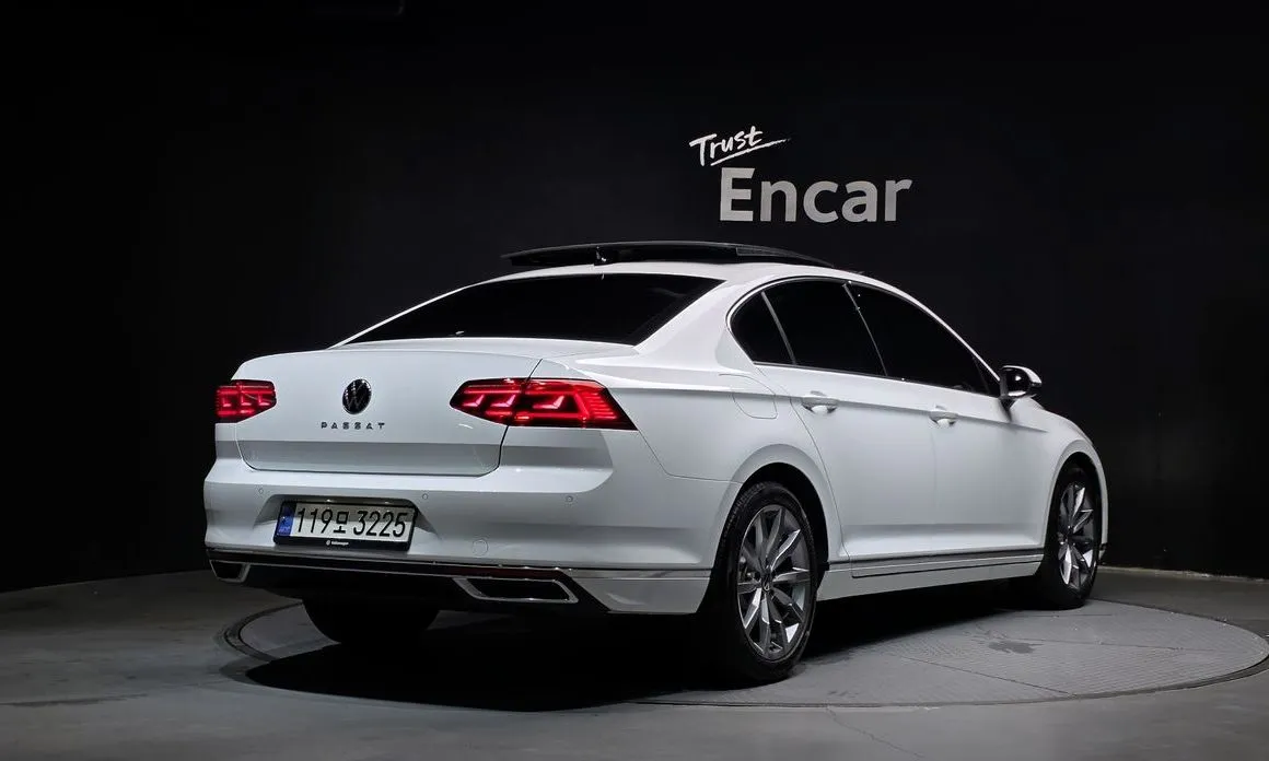 Volkswagen Passat — фото 4