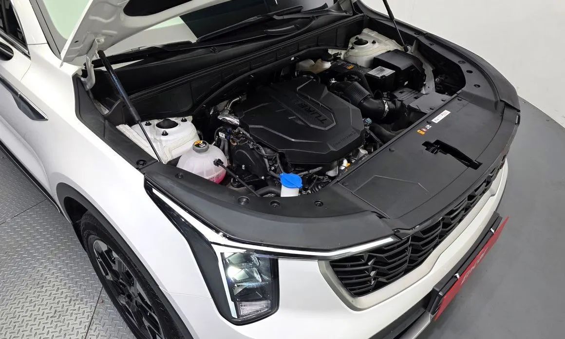 Kia Sorento — фото 10