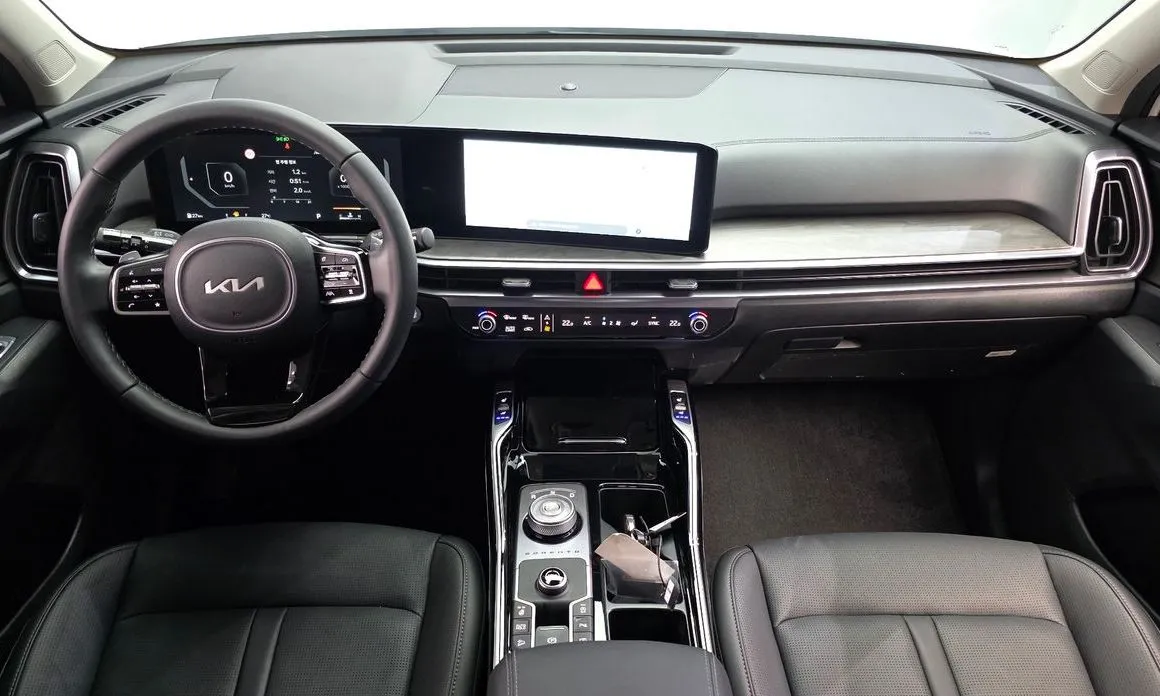 Kia Sorento — фото 8