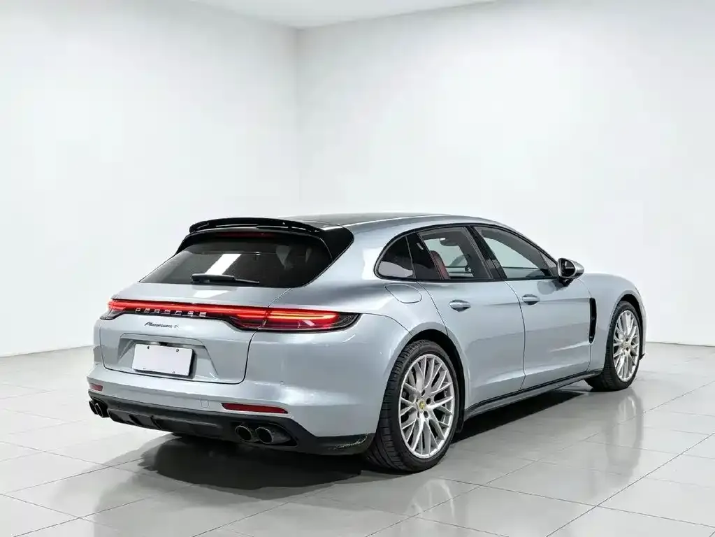 Porsche Panamera — фото 8
