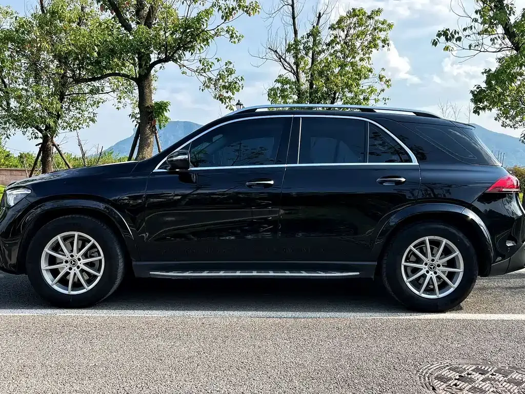 Mercedes-Benz GLE (Import) — фото 7