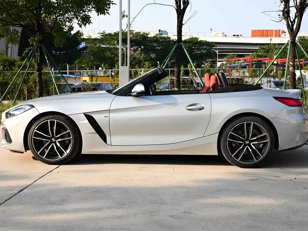BMW Z4 — фото 3