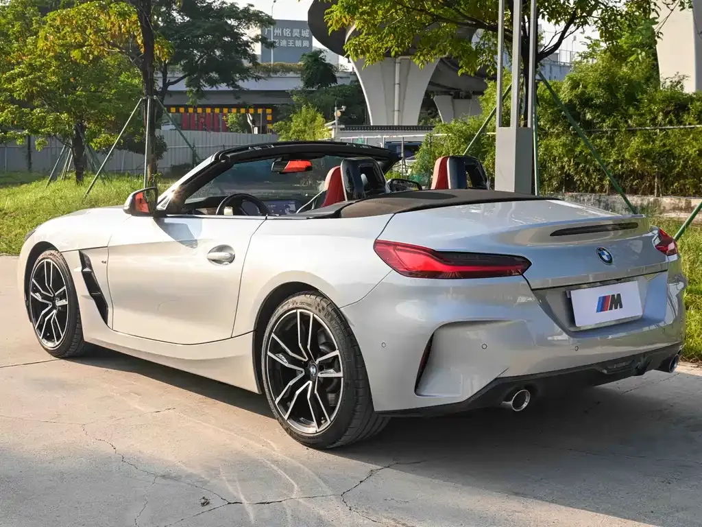BMW Z4 — фото 4