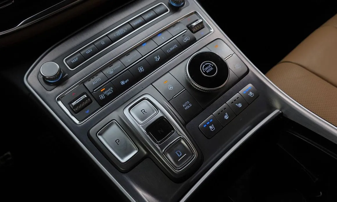 Hyundai Santafe — фото 10