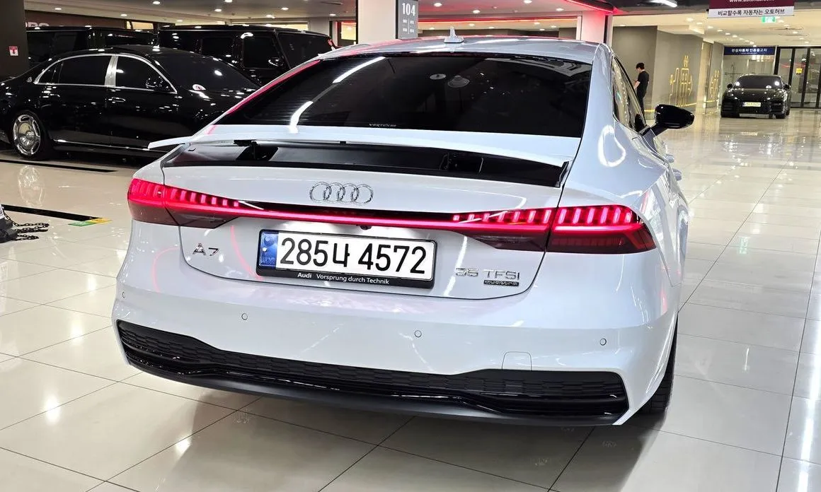 Audi A7 — фото 8