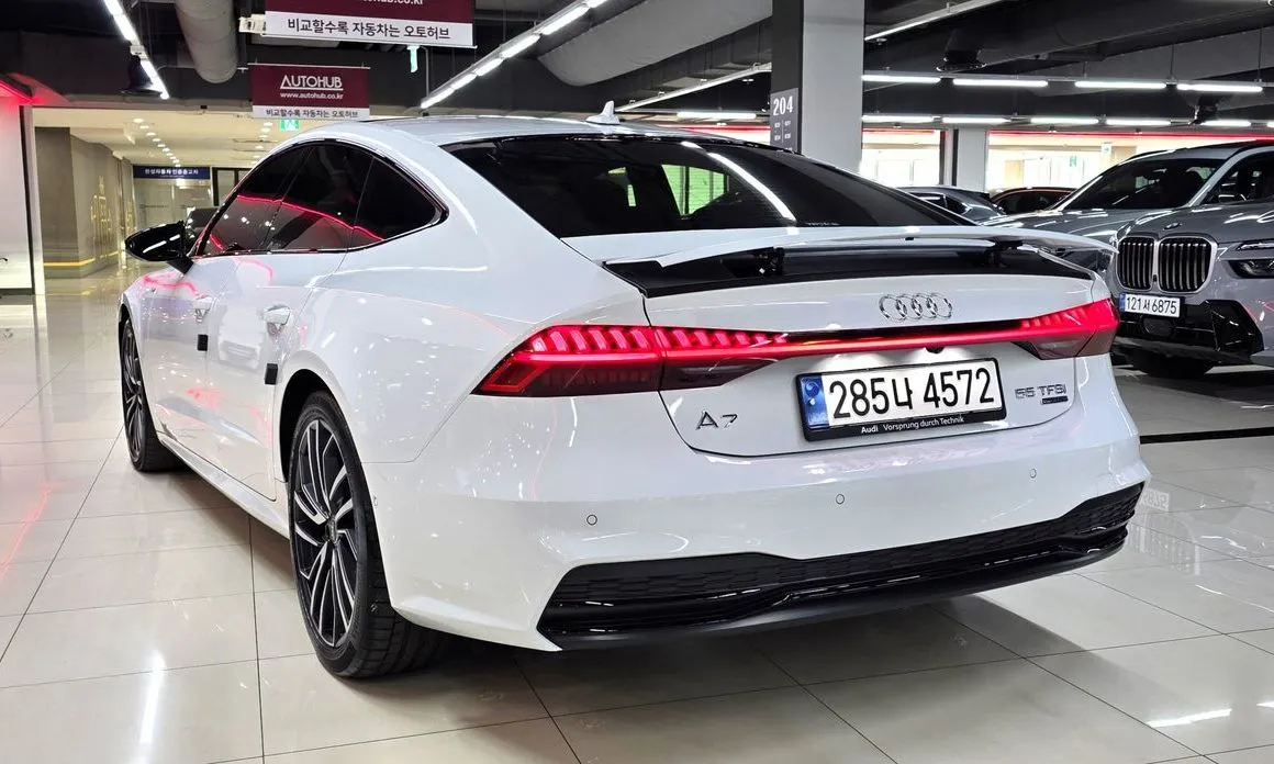 Audi A7 — фото 2