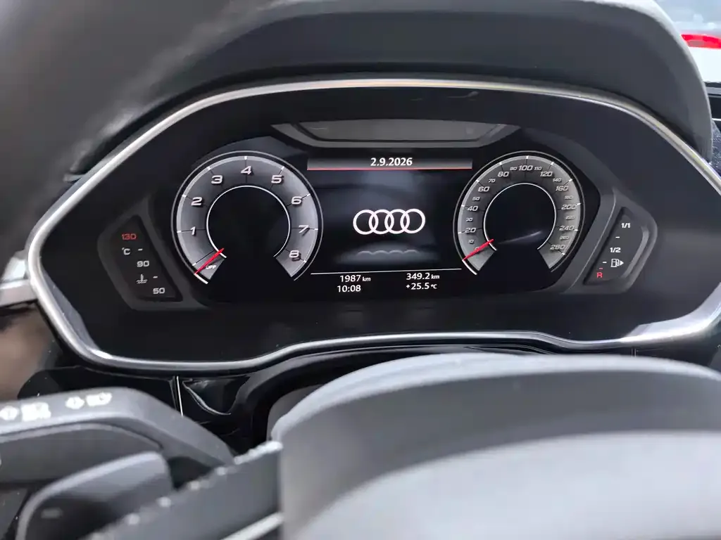 Audi Q3 — фото 2