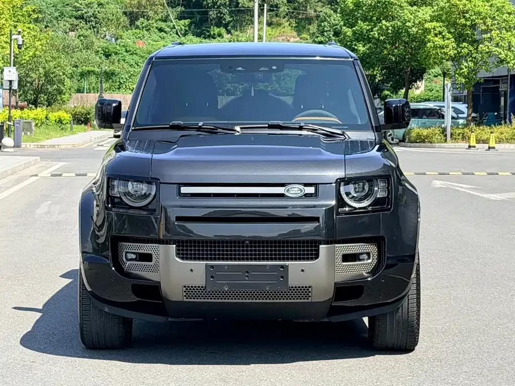 Land Rover Defender — фото 9