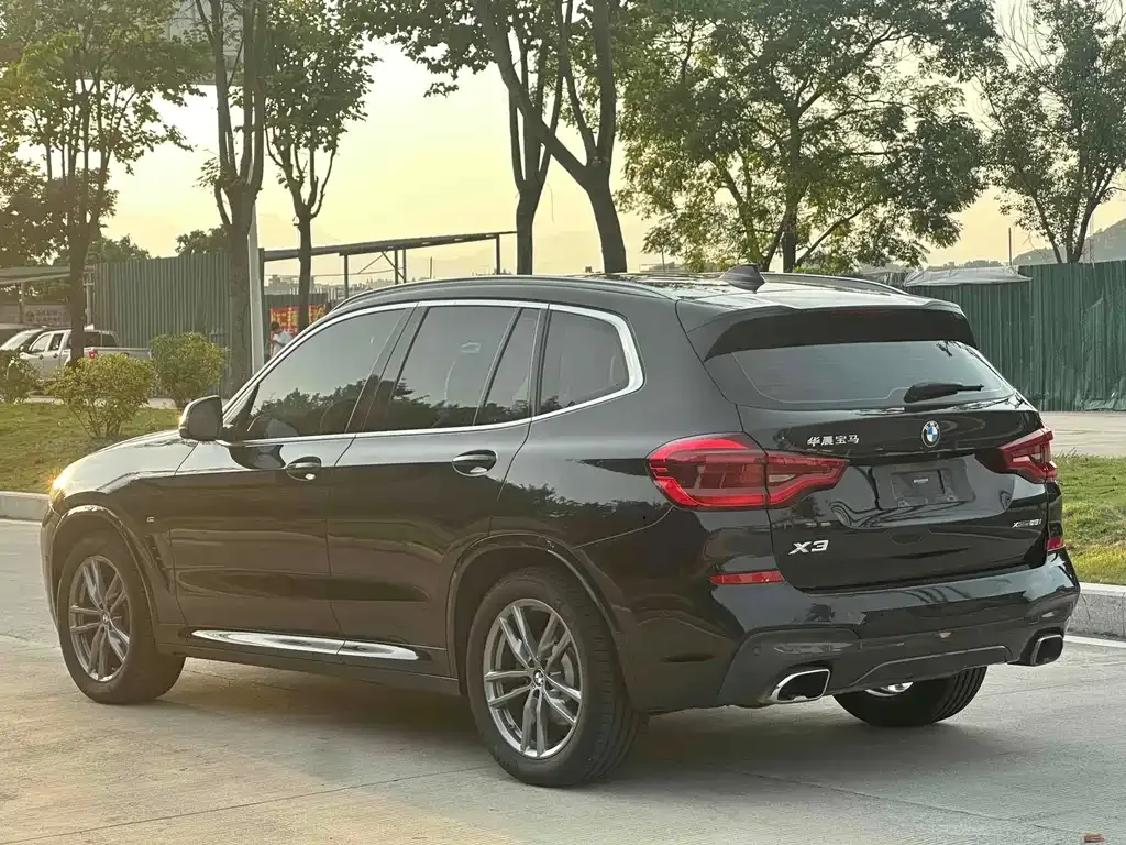 BMW X3 — фото 2
