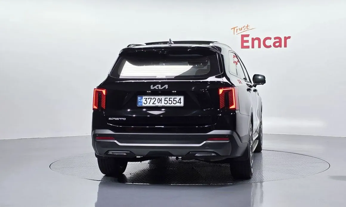 Kia Sorento — фото 5