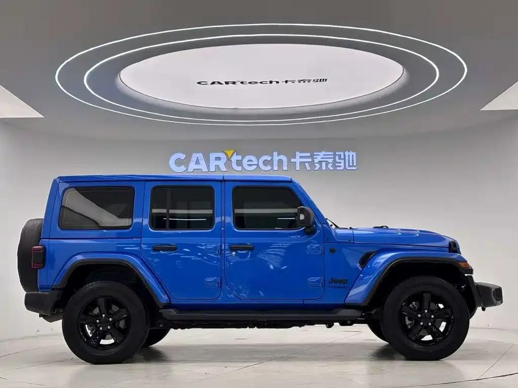 Jeep Wrangler — фото 2
