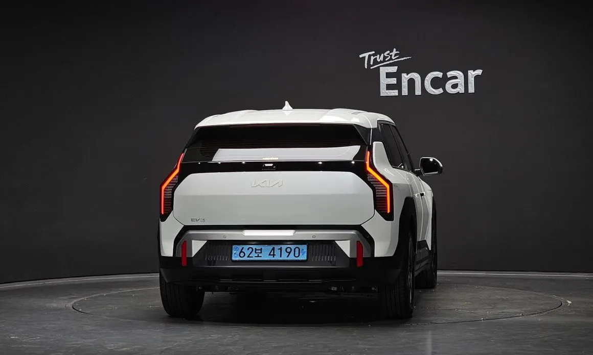 Kia EV3 — фото 2