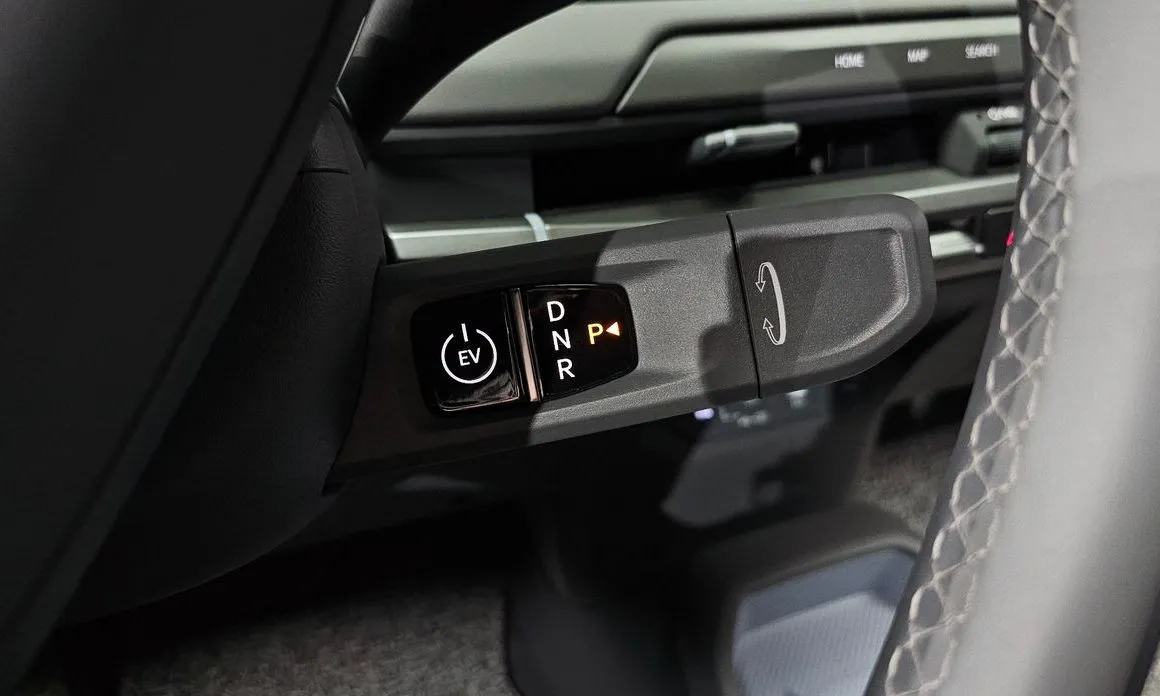 Kia EV3 — фото 6
