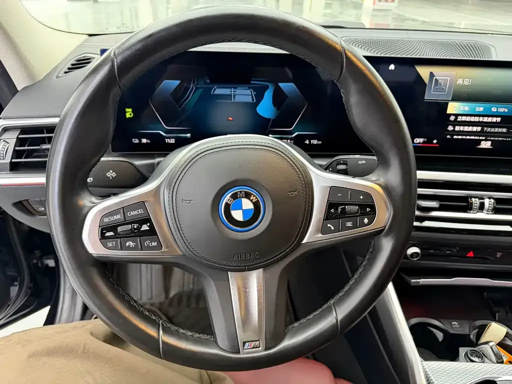 BMW i3 — фото 7