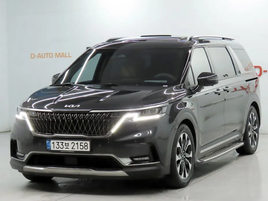 Kia Carnival — фото 1