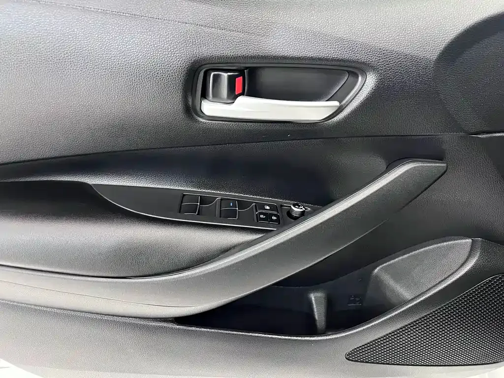 Toyota Levin — фото 9