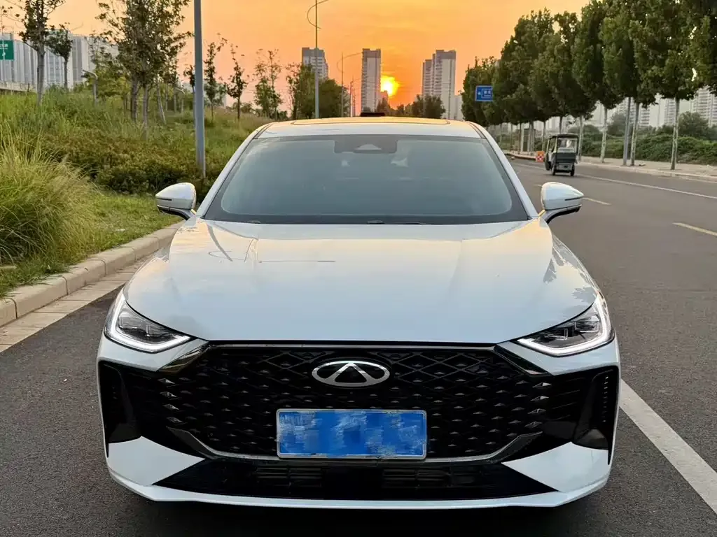Chery Arrizo 8 PRO — фото 5
