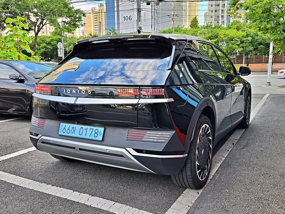 Hyundai Ioniq5 — фото 9