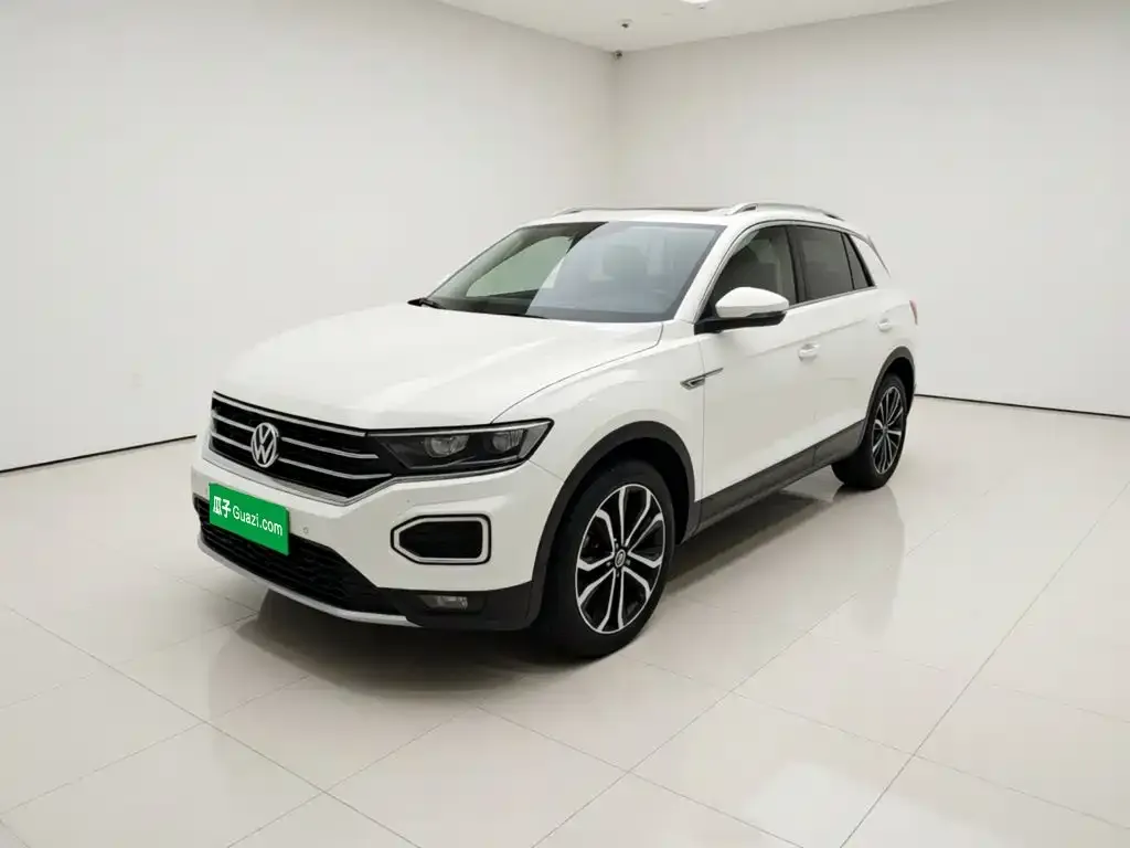 Volkswagen T-Roc — фото 1