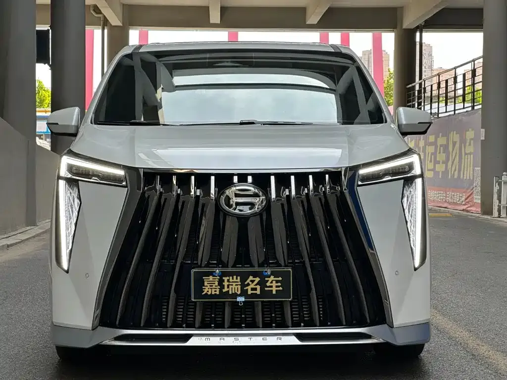 GAC Motor Trumpchi M8 — фото 2