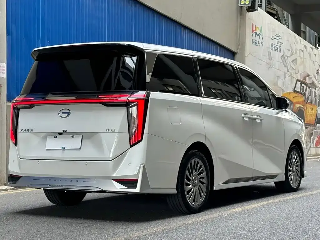 GAC Motor Trumpchi M8 — фото 4