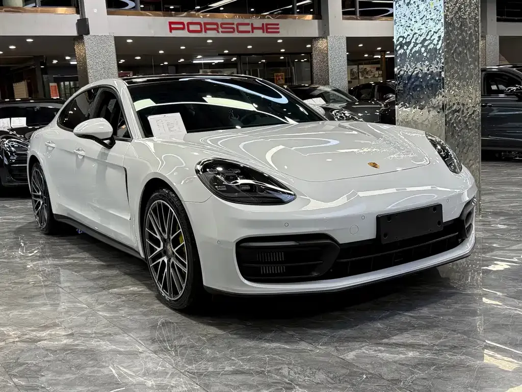 Porsche Panamera — фото 8