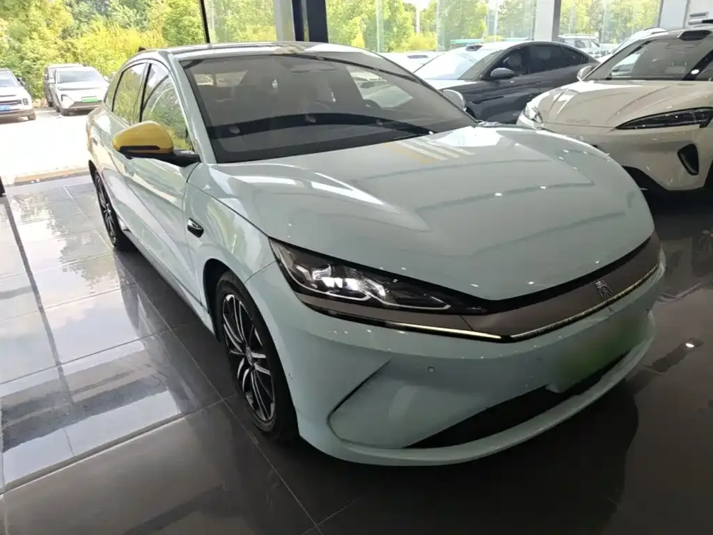 BYD Qin L — фото 7