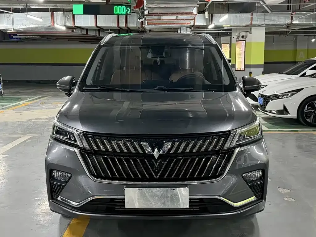Wuling Jiachen — фото 2