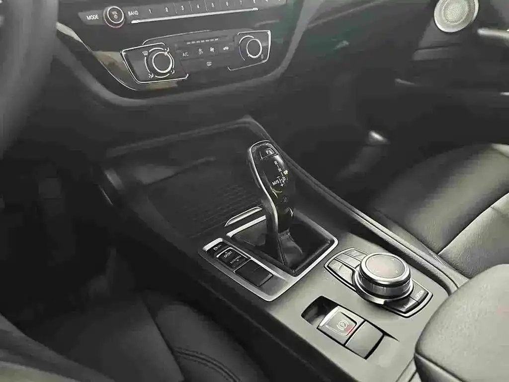 BMW 1 Series — фото 10