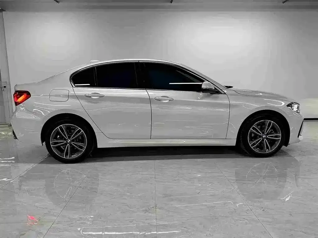 BMW 1 Series — фото 9