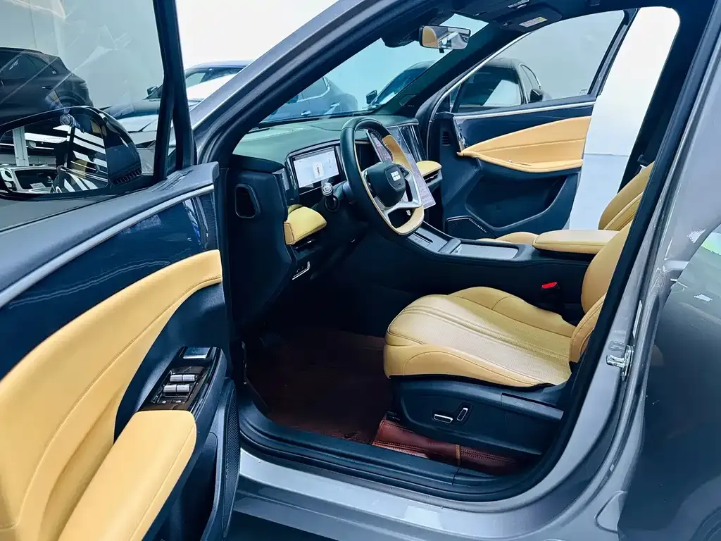 Geely Galaxy L7 — фото 4