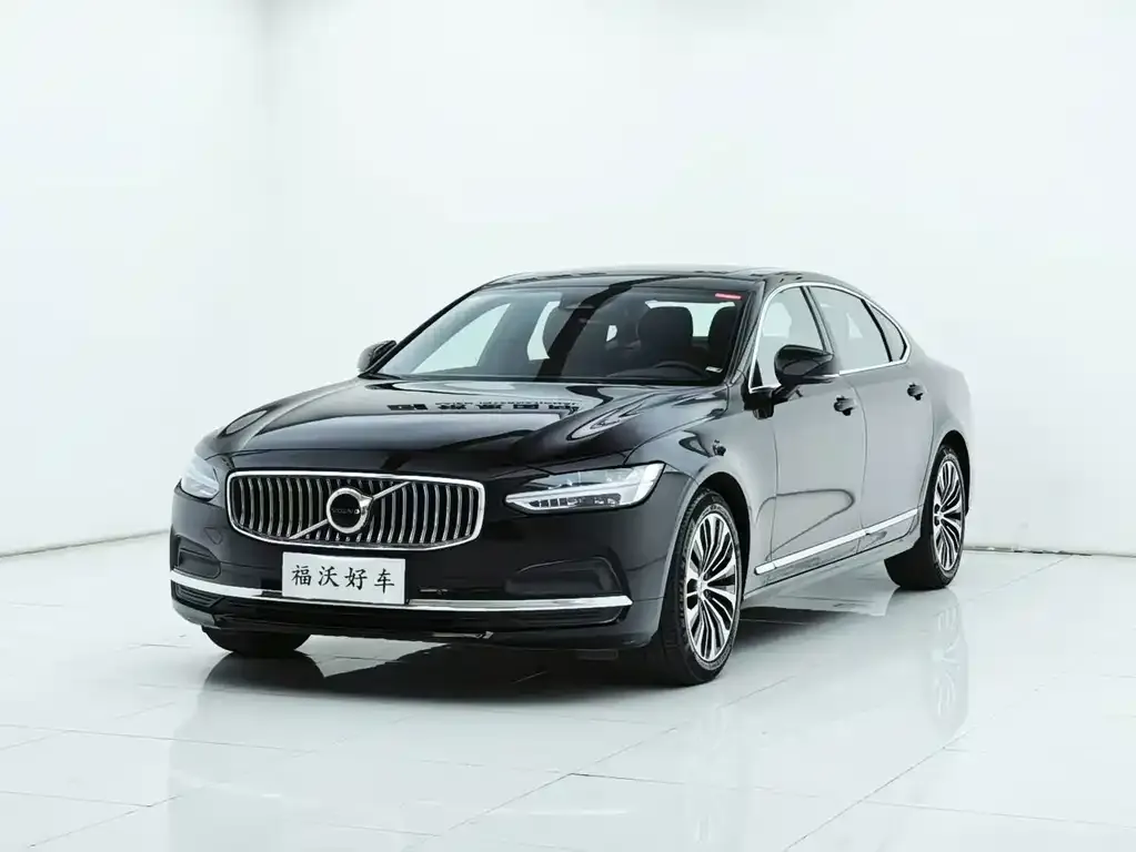 Volvo S90 — фото 1