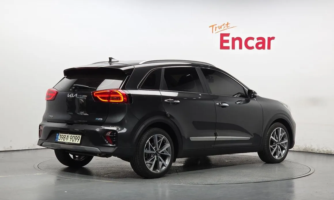 Kia Niro — фото 6