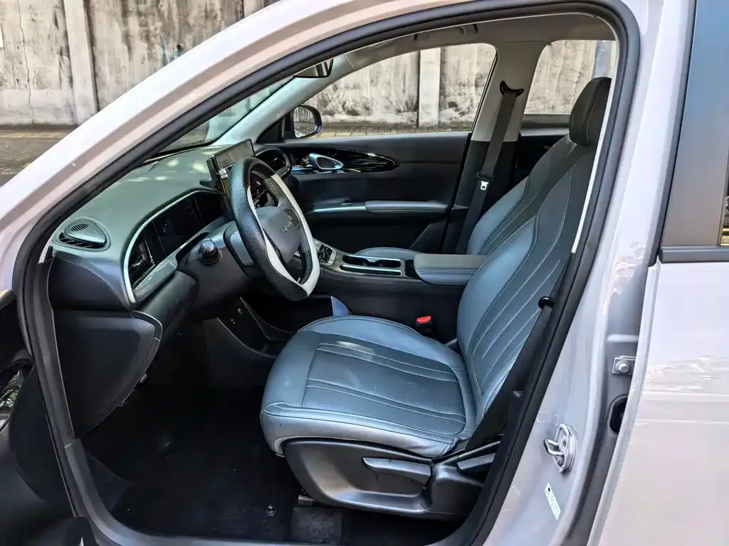 Geely Starburst — фото 3