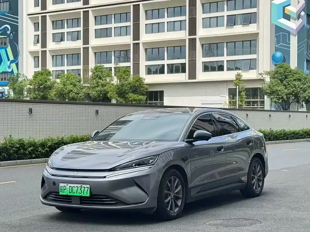 BYD Qin L — фото 1