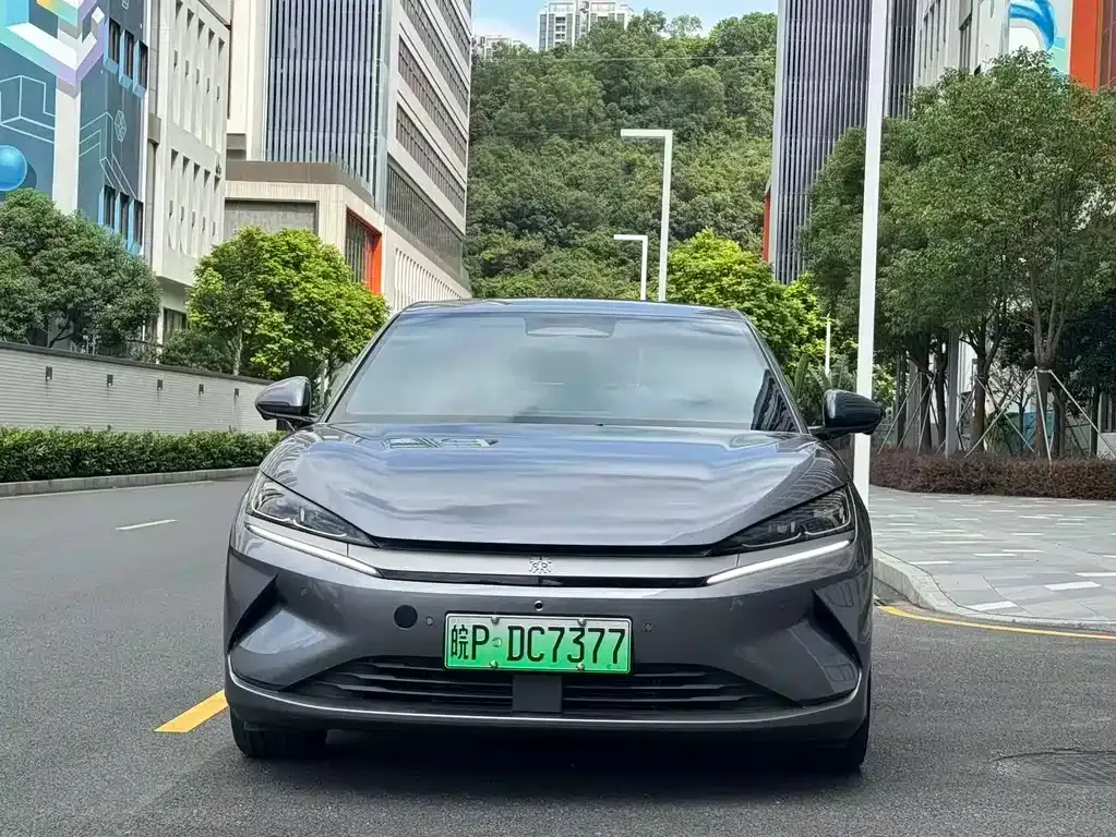 BYD Qin L — фото 6