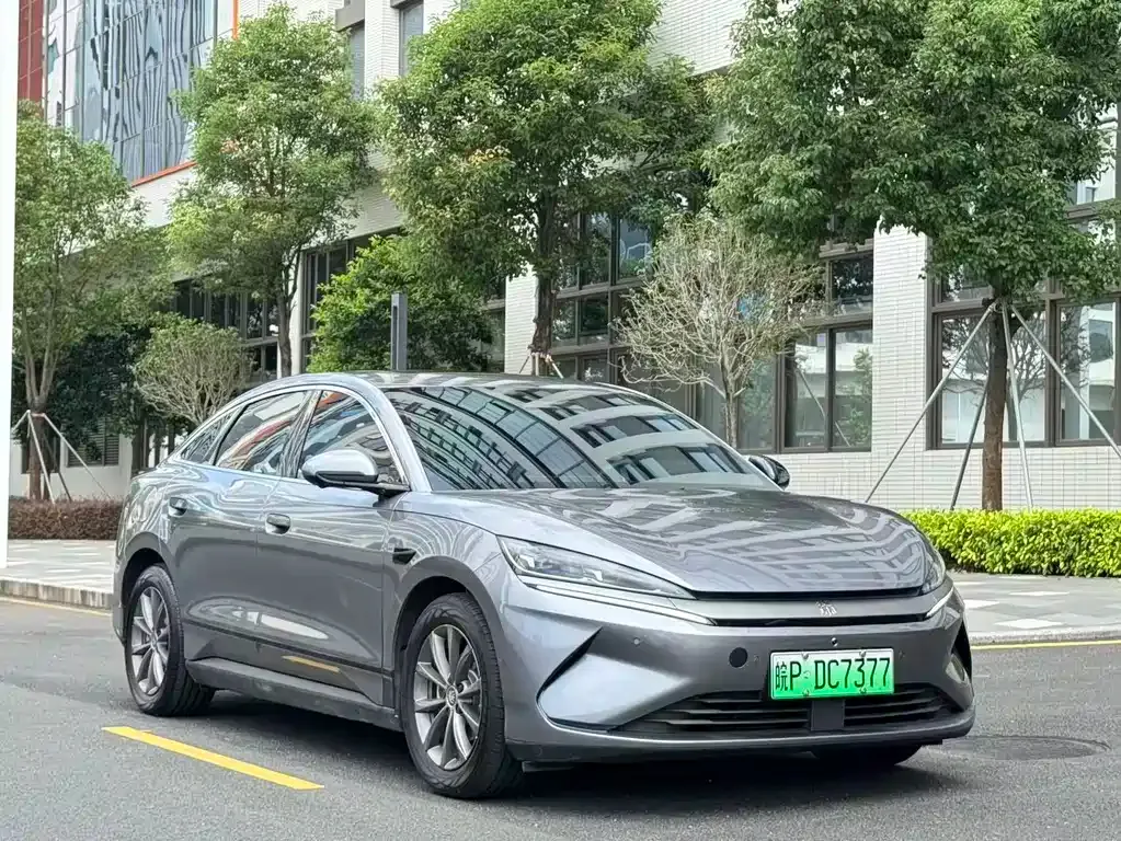 BYD Qin L — фото 5