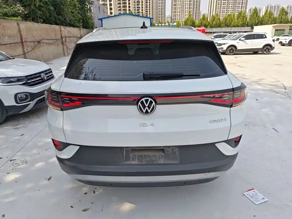 Volkswagen ID.4 Crozz — фото 10